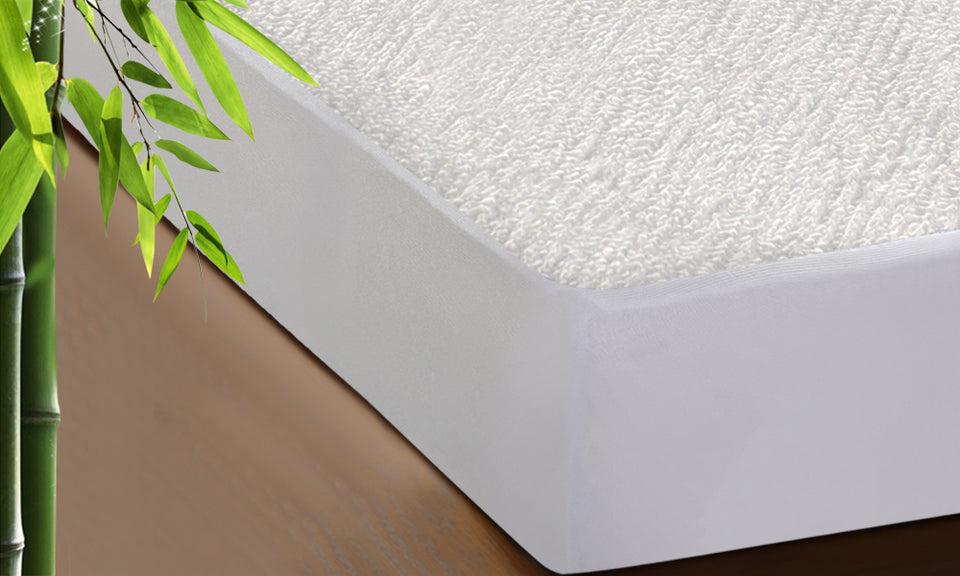 DreamZ Fitted Waterproof Mattress Protector with Bamboo Fibre Cover Double Size - KRE Group